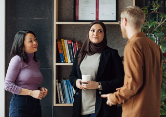 Male and female statkraft employee